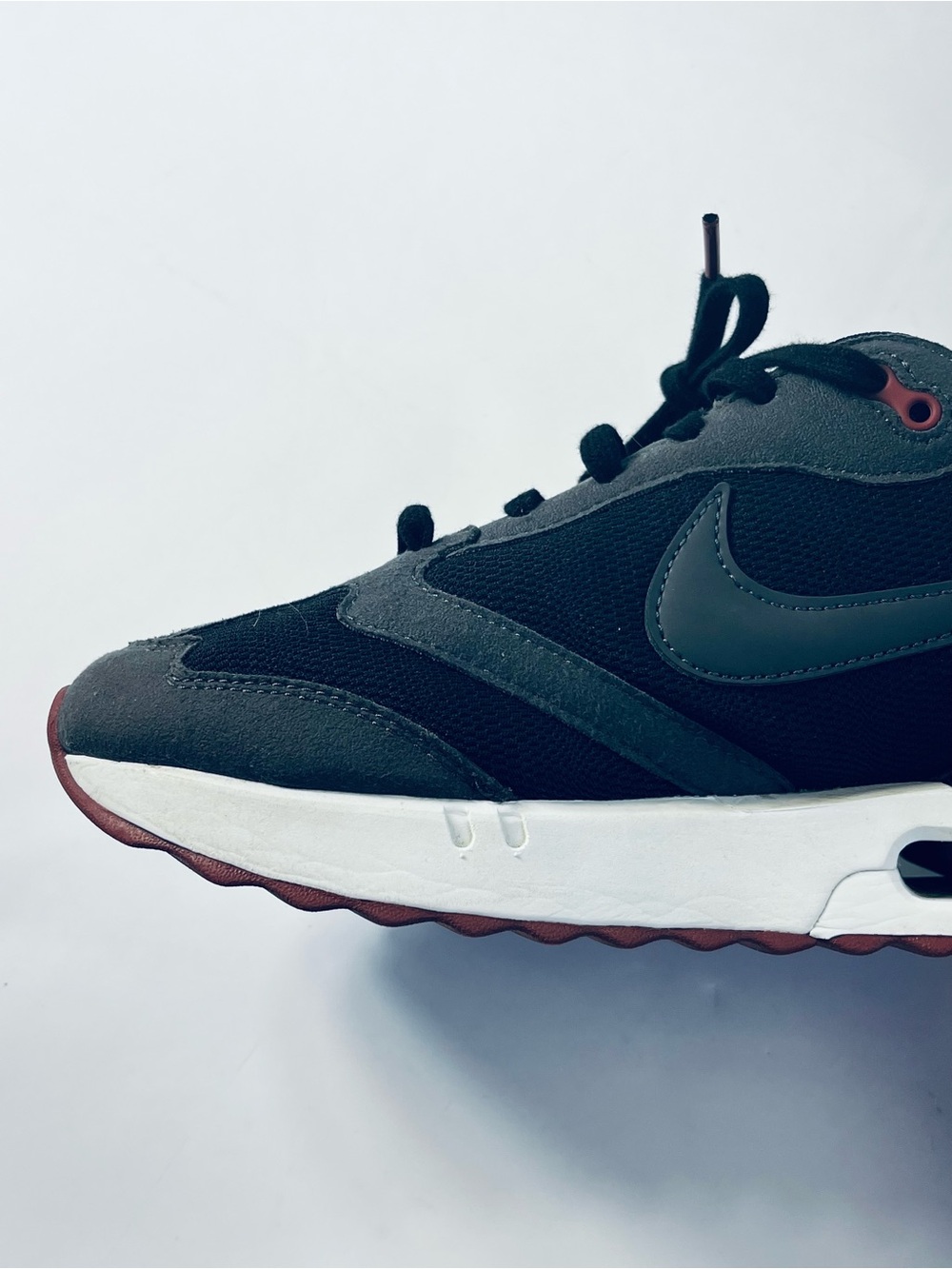 Nike Air Max Dawn Athletic Shoes #DQ3991-001 Black White Burgundy Men’s :10 - Picture 8 of 15
